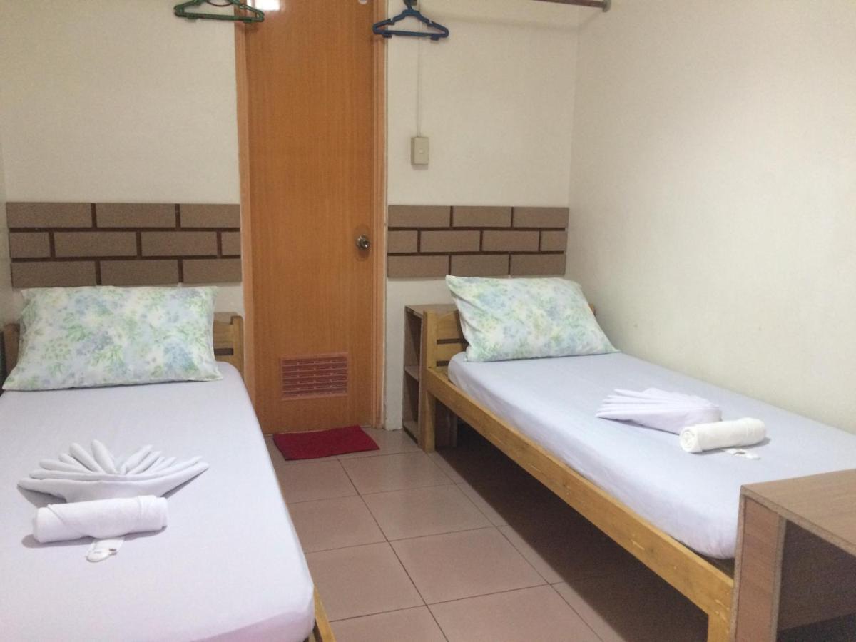 Crisfil'S Lodge Incorporated Dumaguete City Экстерьер фото